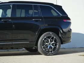 Jeep Grand Cherokee (2025) thumbnail 13