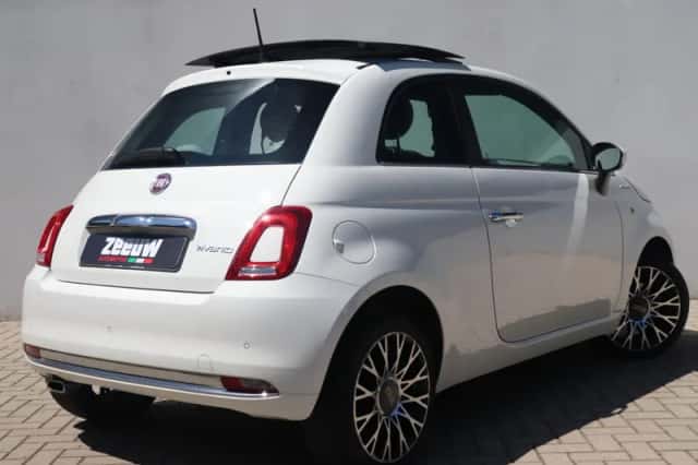 Fiat 500 (2022) thumbnail 2