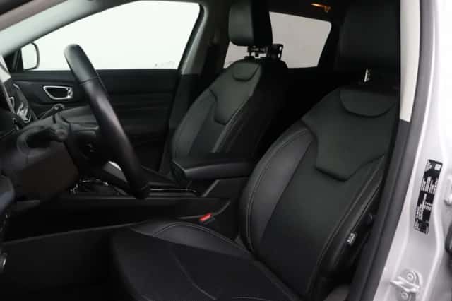 Jeep Compass (2022) thumbnail 3