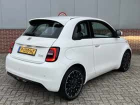 Fiat 500 (2022) thumbnail 28