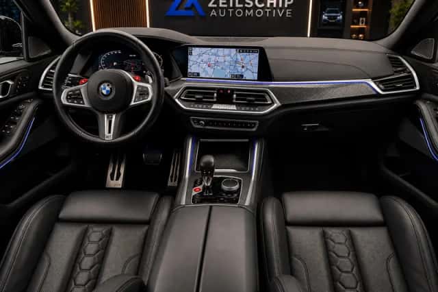 BMW X5 (2021) thumbnail 2