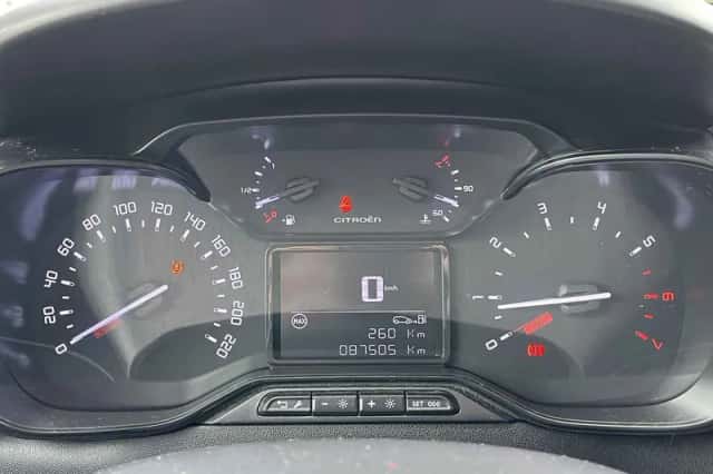 Citroën C3 (2021) thumbnail 3