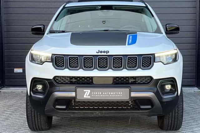 Jeep Compass (2023) thumbnail 6