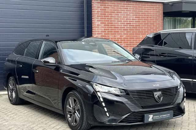 Peugeot 308 (2023) thumbnail 5