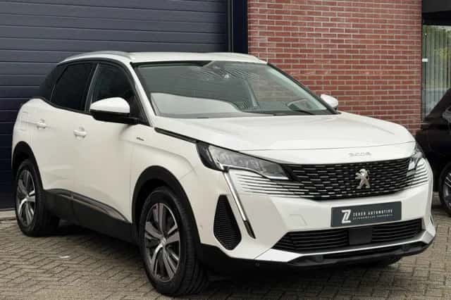 Peugeot 3008 (2021) thumbnail 5