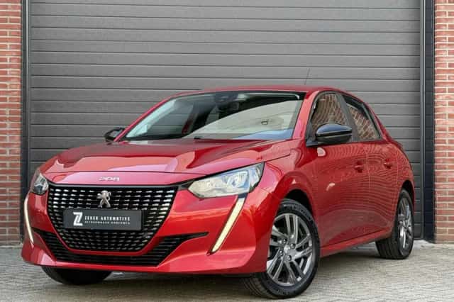 Peugeot 208 (2022) thumbnail 1