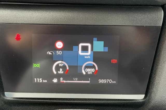 Citroën C4 (2022) thumbnail 3