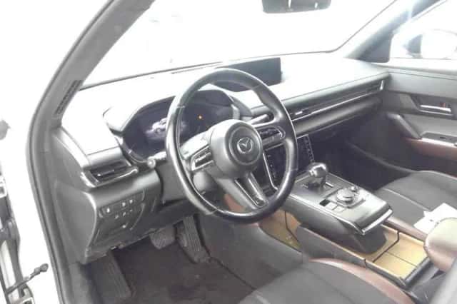 Mazda MX-30 (2021) thumbnail 5