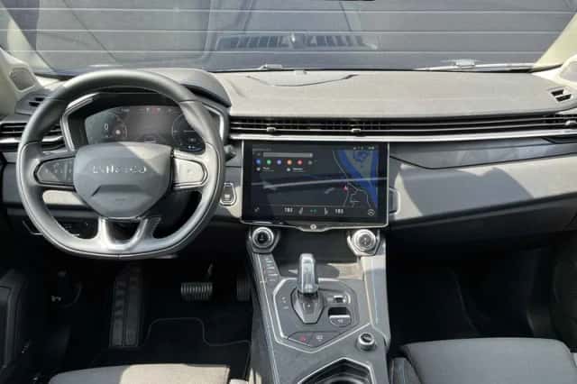 Lynk & Co 01 (2022) thumbnail 2