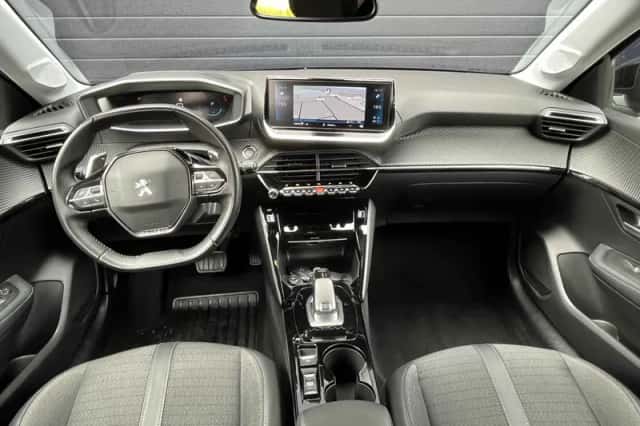 Peugeot 208 (2020) thumbnail 2
