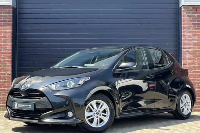 Toyota Yaris (2023) thumbnail 1