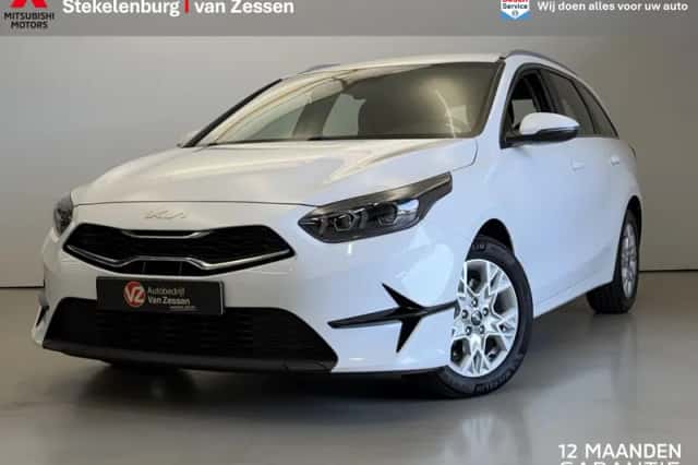 Kia Ceed (2022) thumbnail 1