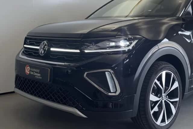 Volkswagen T-Cross (2025) thumbnail 4