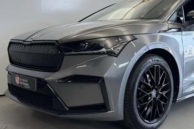 Škoda Enyaq (2022) thumbnail 4