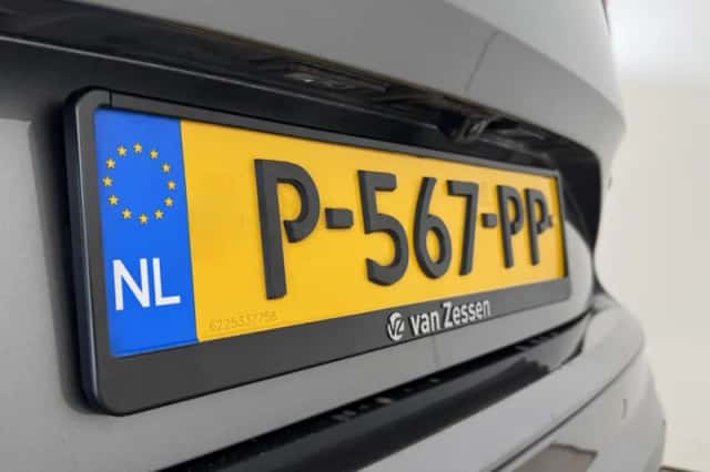 Škoda Enyaq (2022) thumbnail 6