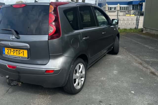 Nissan Note (2011) thumbnail 4