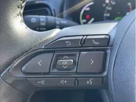 Toyota Yaris Cross (2024) thumbnail 16