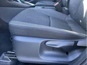 Toyota Yaris Cross (2024) thumbnail 30