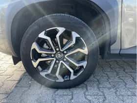 Toyota Yaris Cross (2024) thumbnail 35