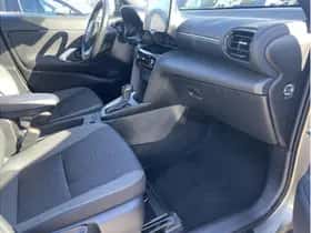 Toyota Yaris Cross (2024) thumbnail 10