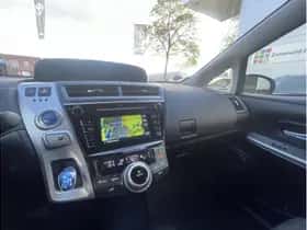 Toyota Prius (2017) thumbnail 36