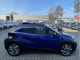 Toyota Aygo X (2024) thumbnail 4