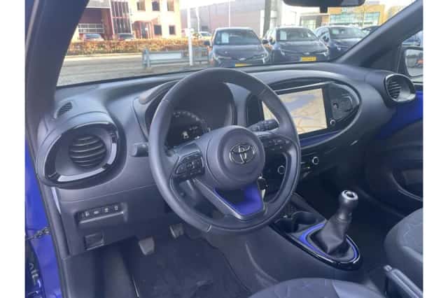 Toyota Aygo X (2024) thumbnail 6