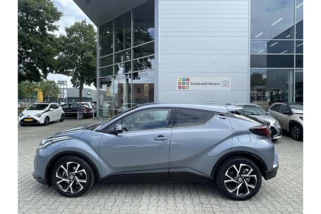 Toyota C-HR (2020) thumbnail 4