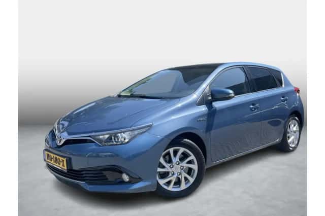 Toyota Auris (2016) thumbnail 1