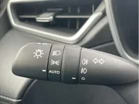 Toyota Corolla (2024) thumbnail 15