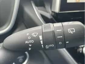 Toyota Corolla (2024) thumbnail 19