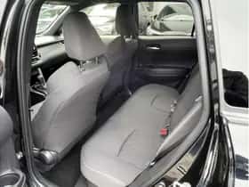 Toyota Corolla (2024) thumbnail 8