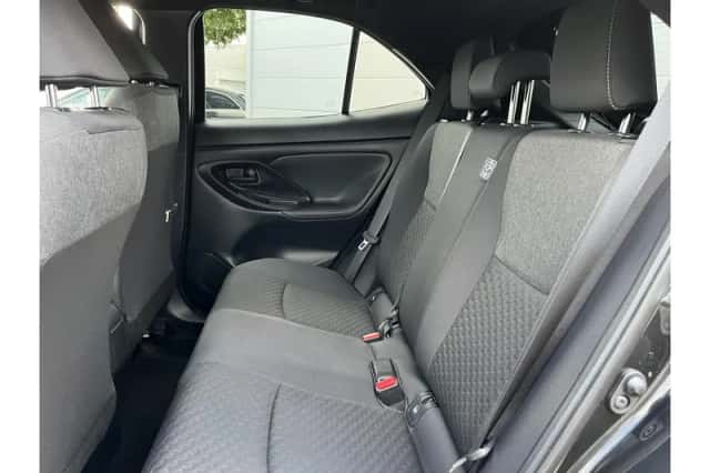 Toyota Yaris Cross (2024) thumbnail 6