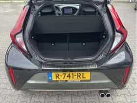 Toyota Aygo X (2022) thumbnail 11