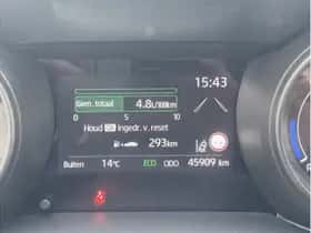 Toyota Yaris (2023) thumbnail 11