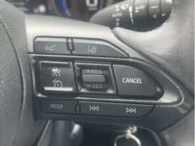 Toyota Yaris (2023) thumbnail 17
