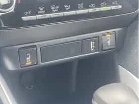 Toyota Yaris (2023) thumbnail 22