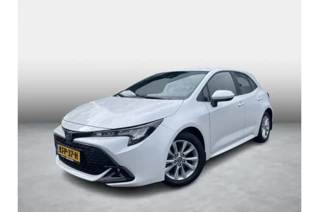 Toyota Corolla (2024) thumbnail 1