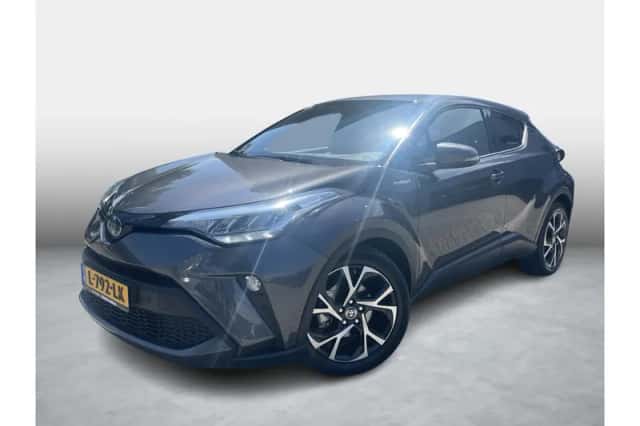 Toyota C-HR (2021) thumbnail 1