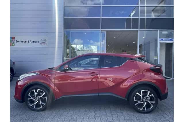 Toyota C-HR (2020) thumbnail 4