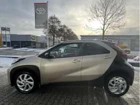 Toyota Aygo X (2022) thumbnail 4