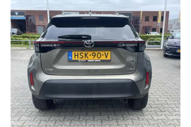 Toyota Yaris Cross (2025) thumbnail 5