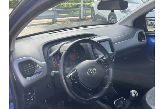 Toyota Aygo (2019) thumbnail 6
