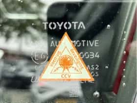 Toyota RAV4 (2021) thumbnail 4