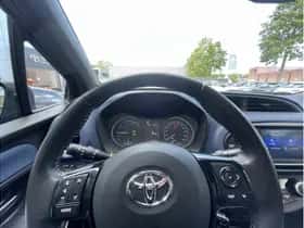 Toyota Yaris (2019) thumbnail 17
