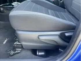 Toyota Yaris (2019) thumbnail 32