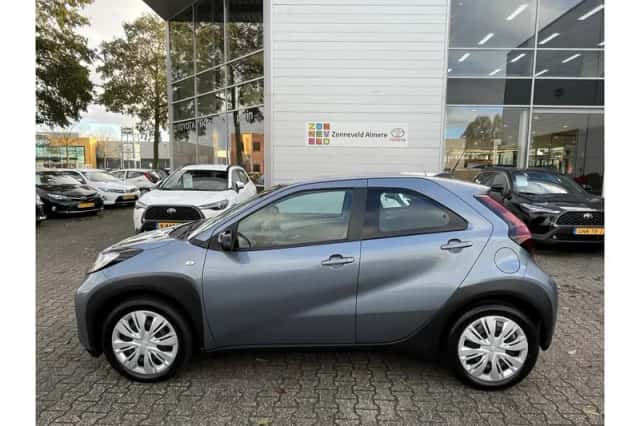 Toyota Aygo X (2025) thumbnail 2