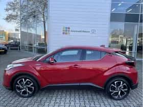 Toyota C-HR (2020) thumbnail 2