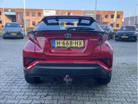Toyota C-HR (2020) thumbnail 5