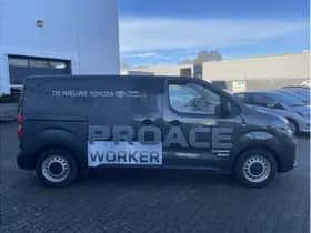 Toyota Proace (2024) thumbnail 9